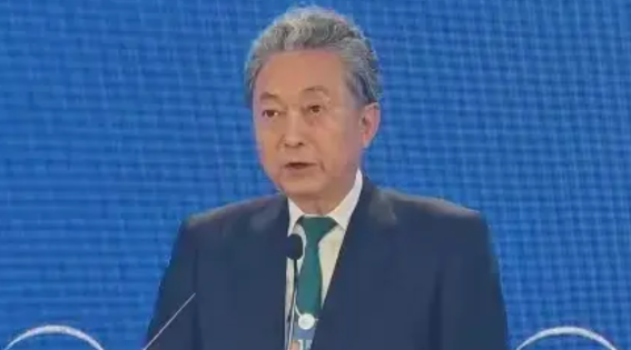 日本总算想明白了！7月3日，日本前首相鸠山由纪夫在论坛上发表讲话称，即使美国