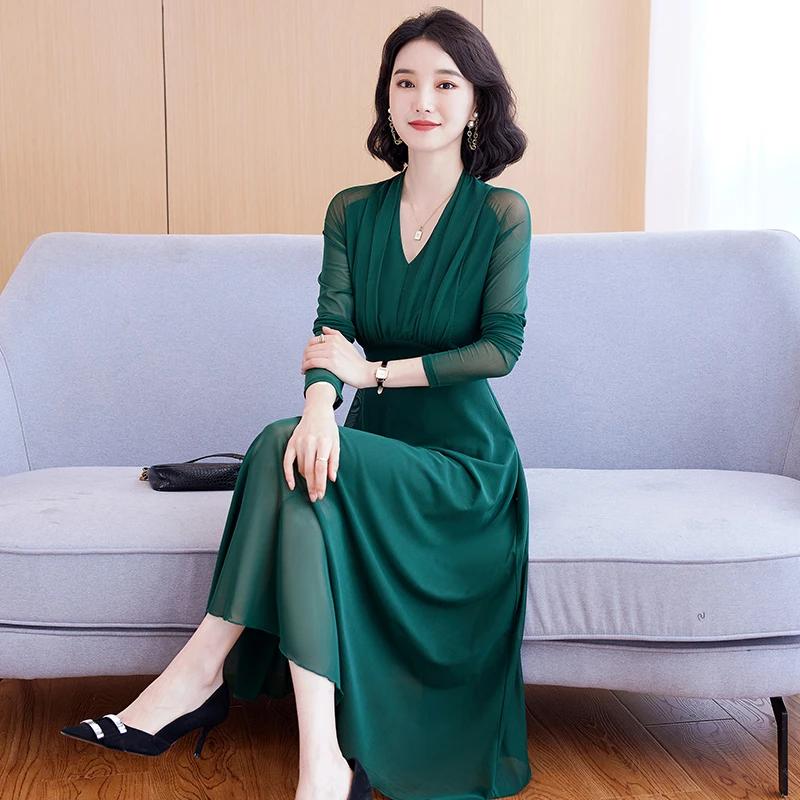 秋天穿对裙子太重要了！那么，中年女人秋天应该穿怎样的裙子呢？如果你是一个优雅