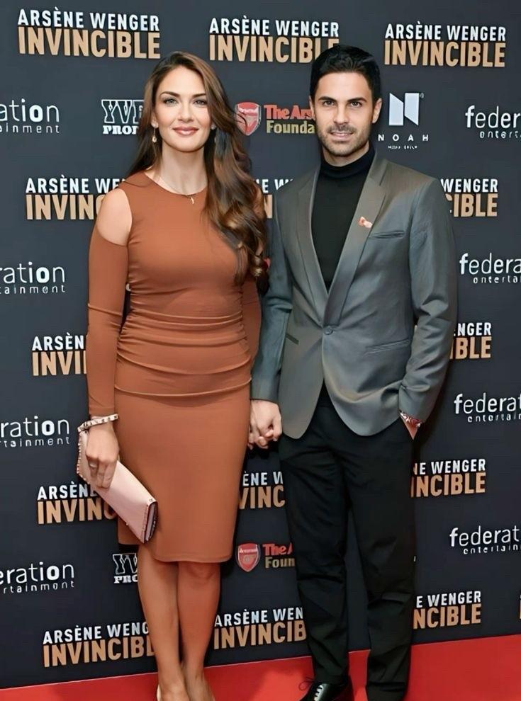 原来阿尔特塔的老婆这么漂亮啊，人生赢家！#阿森纳#