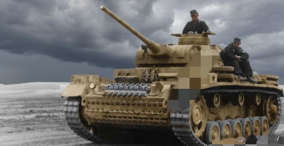 德三的第26装甲师1942年9月14日组建于布鲁塞尔的蒙斯地区，该师的人员基础