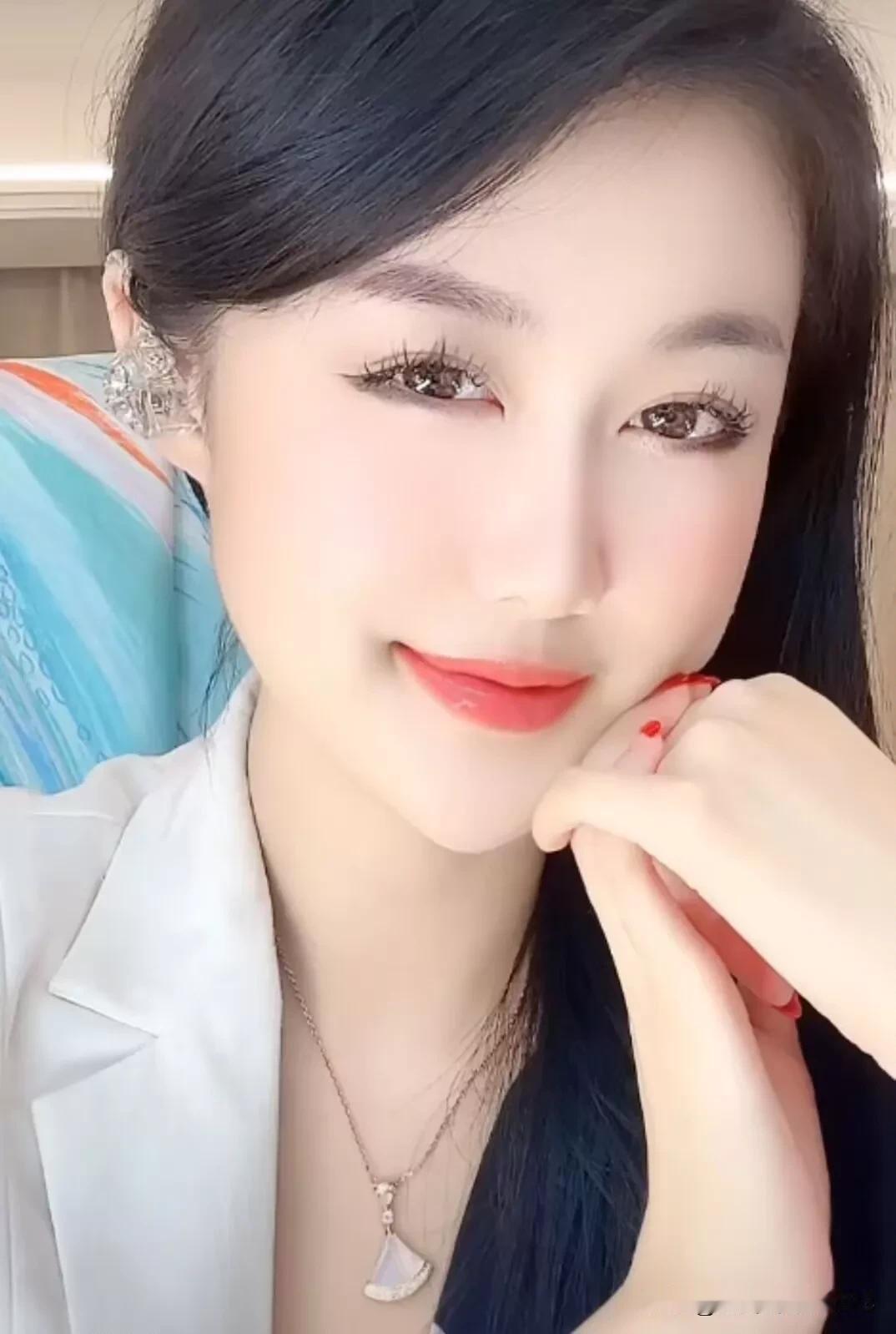 热知识:男生被不喜欢的女生打会还手而且会打得很重冷知识:男生被喜欢的女孩