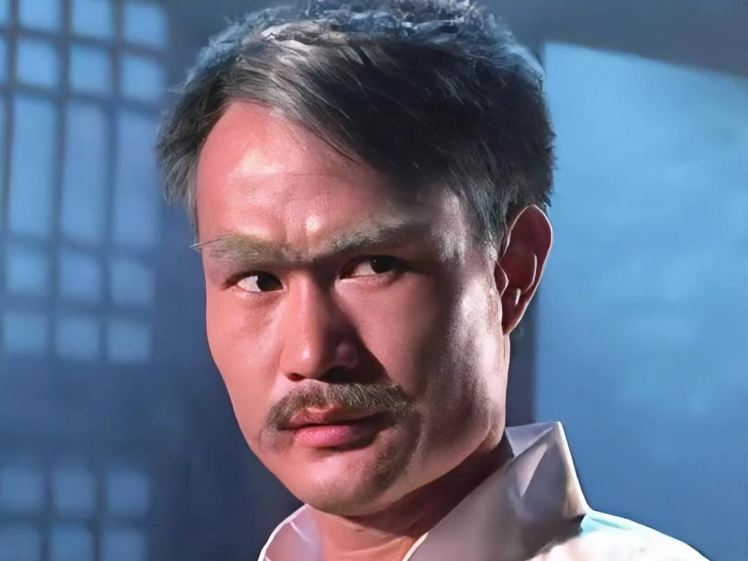 1997年，林正英因肝癌病逝，终年45岁，临终前他拉住好友洪金宝，道出了自己的两