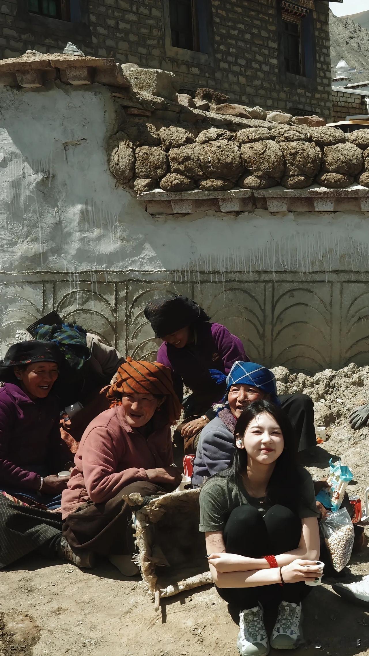 好有生命力的照片“ལྷ་ཡུལ།”苍天和大地西藏冈仁波齐