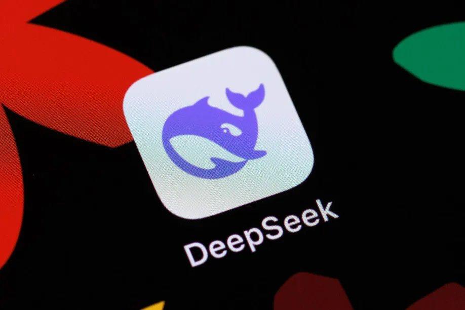 中国AI史上疯狂的一幕诞生了。原本计划只融500亿元人民币的DeepSee