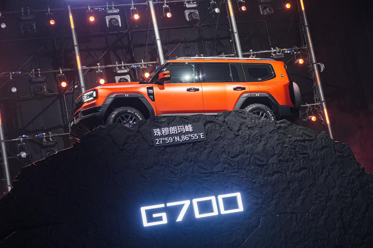 奇瑞旗下的纵横G700昨晚在上海搞了场大发布会，这车号称是“全领域豪华电混越野S