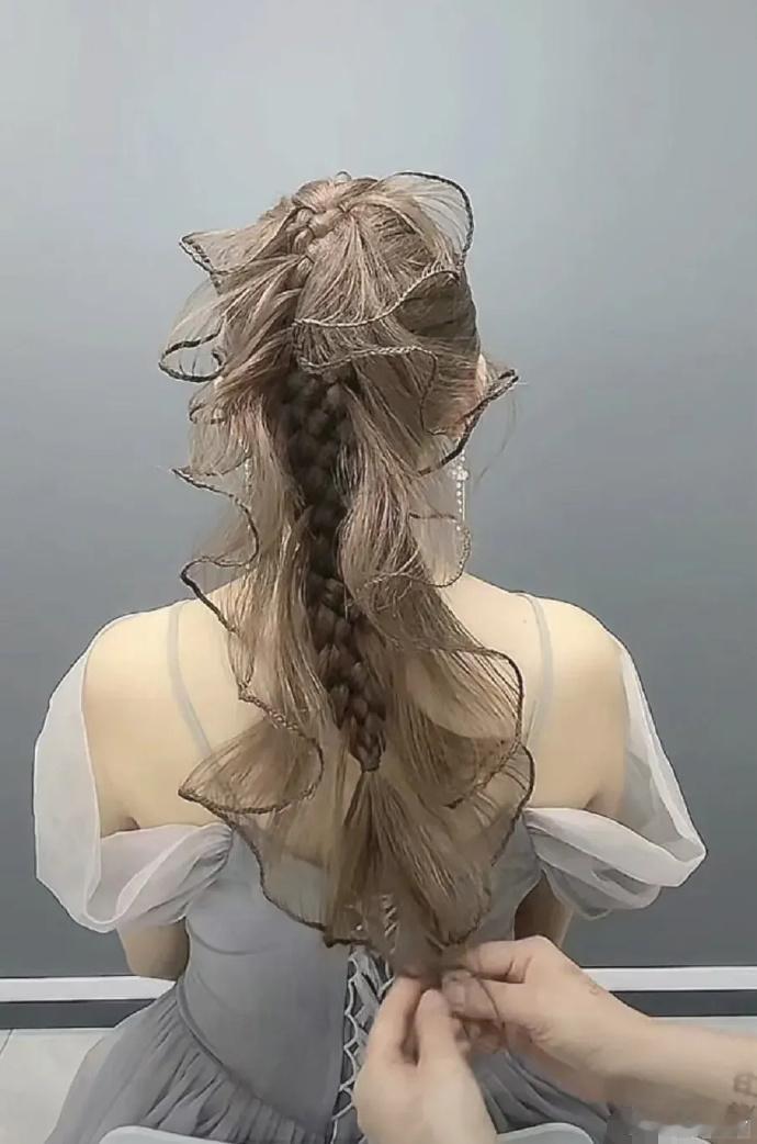 惊呆我全家！谁能想到这是头发而不是蕾丝！！！