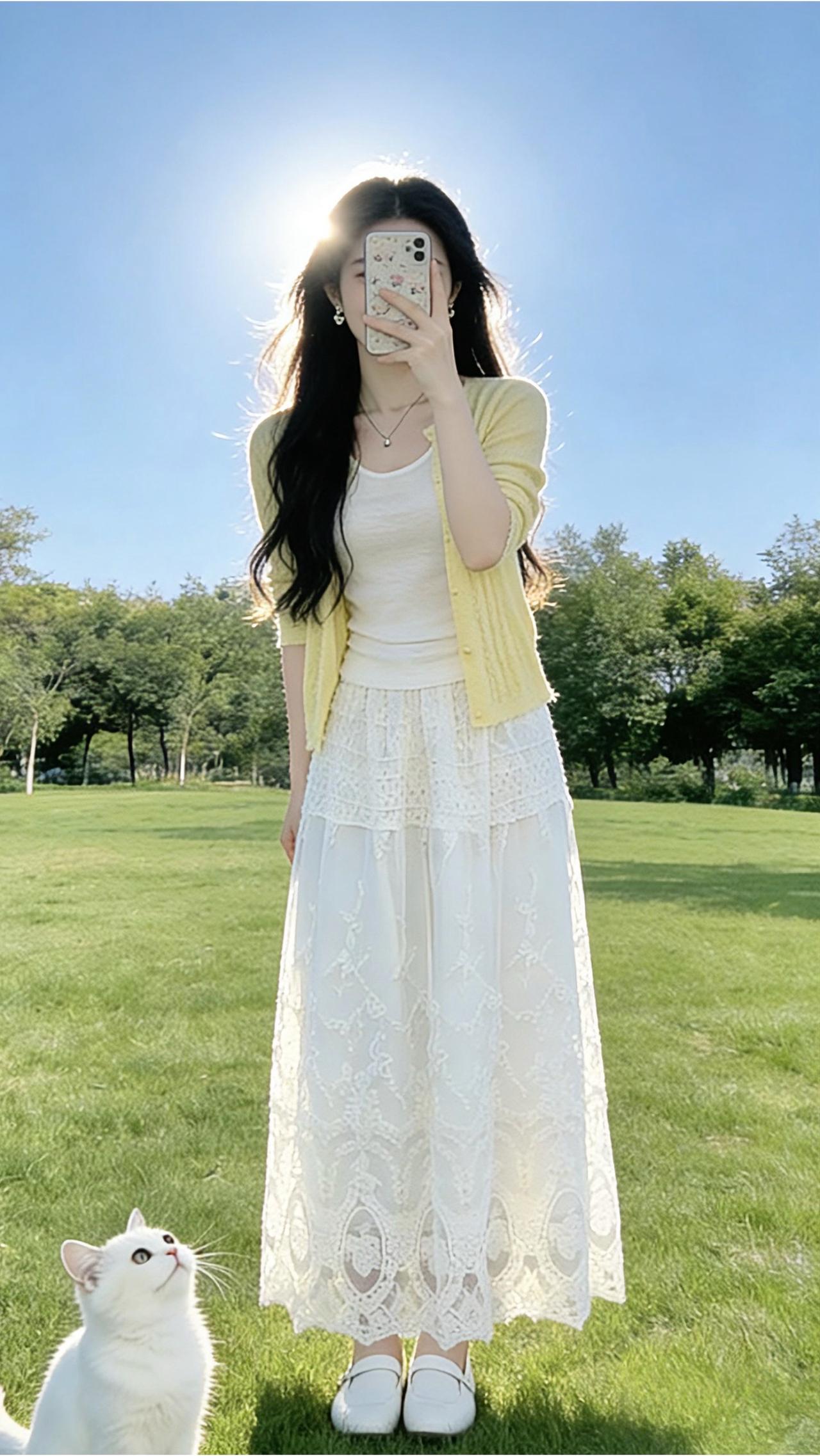 穿美裙赴夏日之约爱拍照爱生活和春天跳一支舞外景来一个时尚穿搭我来演绎