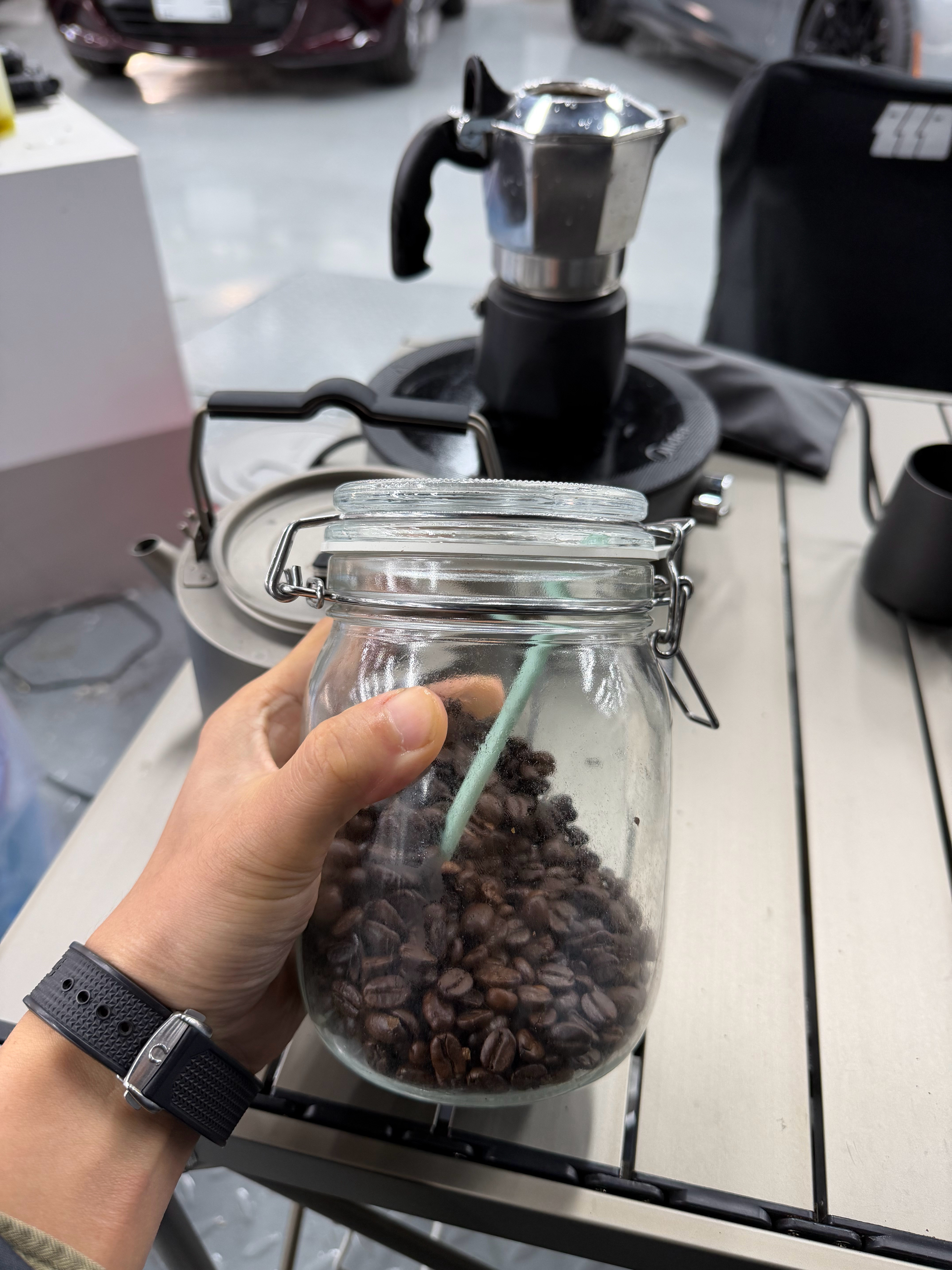 这咖啡我要断一断了影响我睡眠，以前半夜起来，很快可以入睡，现在不行前段时间没喝咖