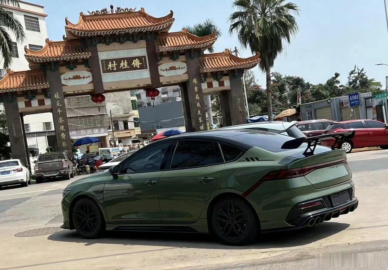 比亚迪这个改装太帅了！
