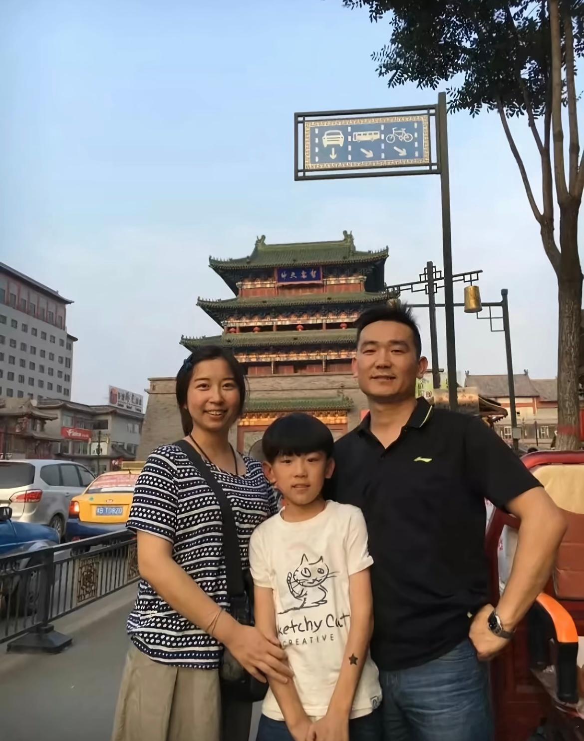 和爸爸妈妈故地重游啦​​​