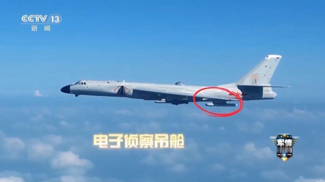 近日，解放军在南海黄岩岛周边举行的联合演习中，再次祭出了大杀器！挂载2个电子吊舱