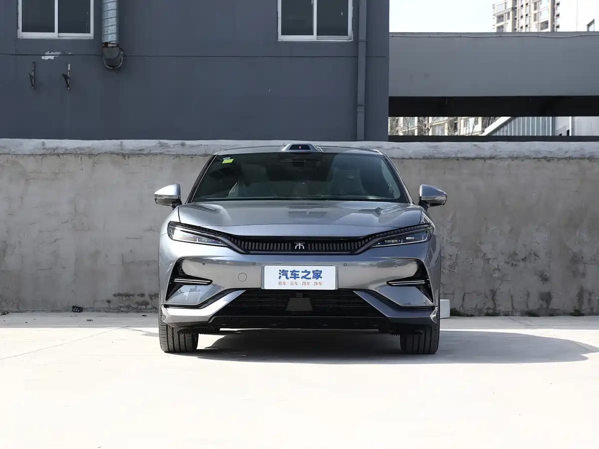 王传福颠覆性技术发布，很多人都相中了比亚迪，如何选购比亚迪？首先，你要看看