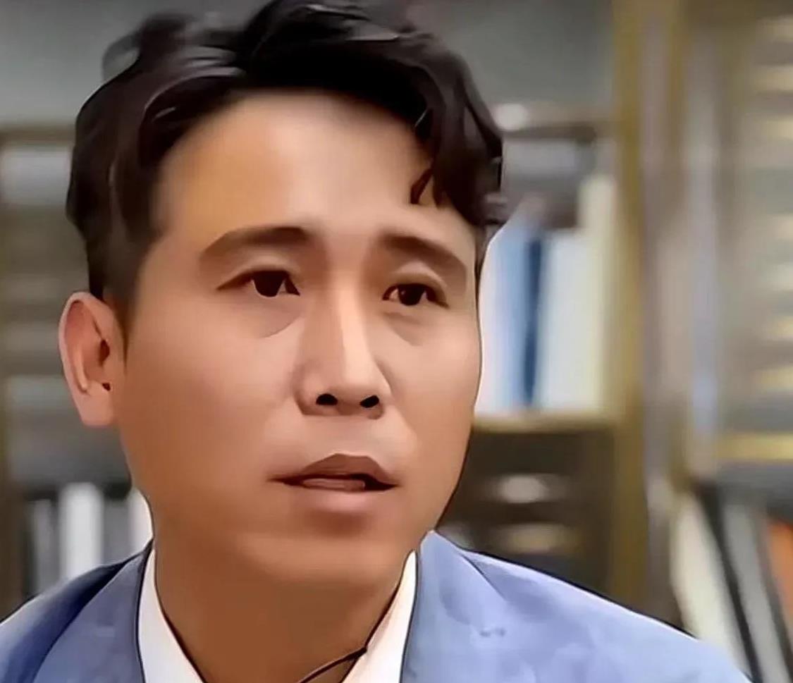 这是李乃文说过最靠谱的一句话。他说，朱媛媛是她见过最聪明最优秀的女孩。要我说，