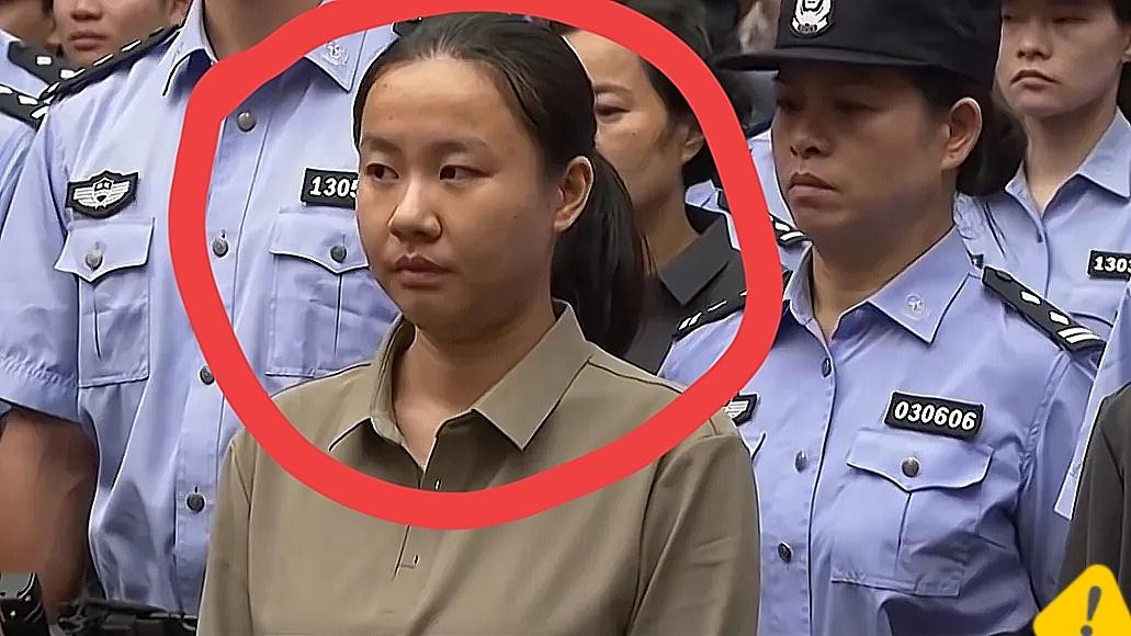 我有一个问题，不知道大家发现没？明珍珍既然是果敢人身份，果敢人又拿着云南临沧、