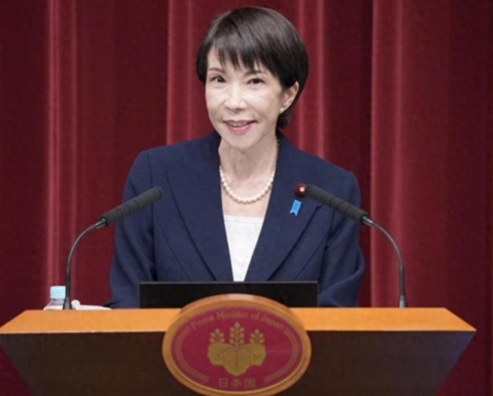 日菲当初偷划中国领海时，野田佳彦说，不敢划不敢划，你一划中国海警马上就来！高市早