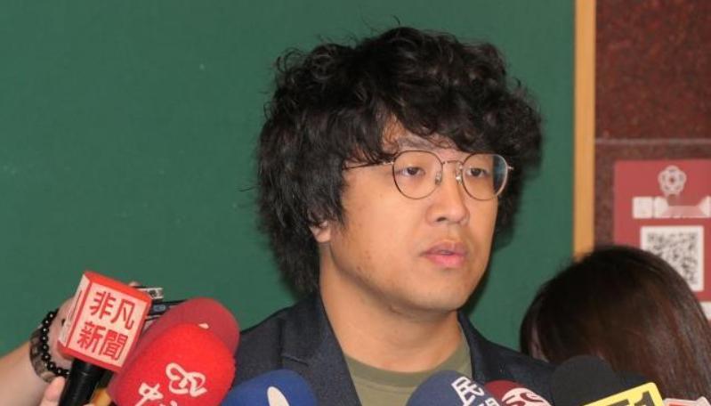 沈伯洋吓坏了！民进党进入戒备状态！沈伯洋这事有意思。前几天还公开露面的