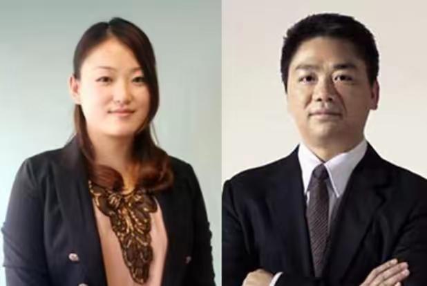 1998年，刘强东与龚晓京相恋。两人创业，遭到龚家反对。龚家认为刘强东放弃