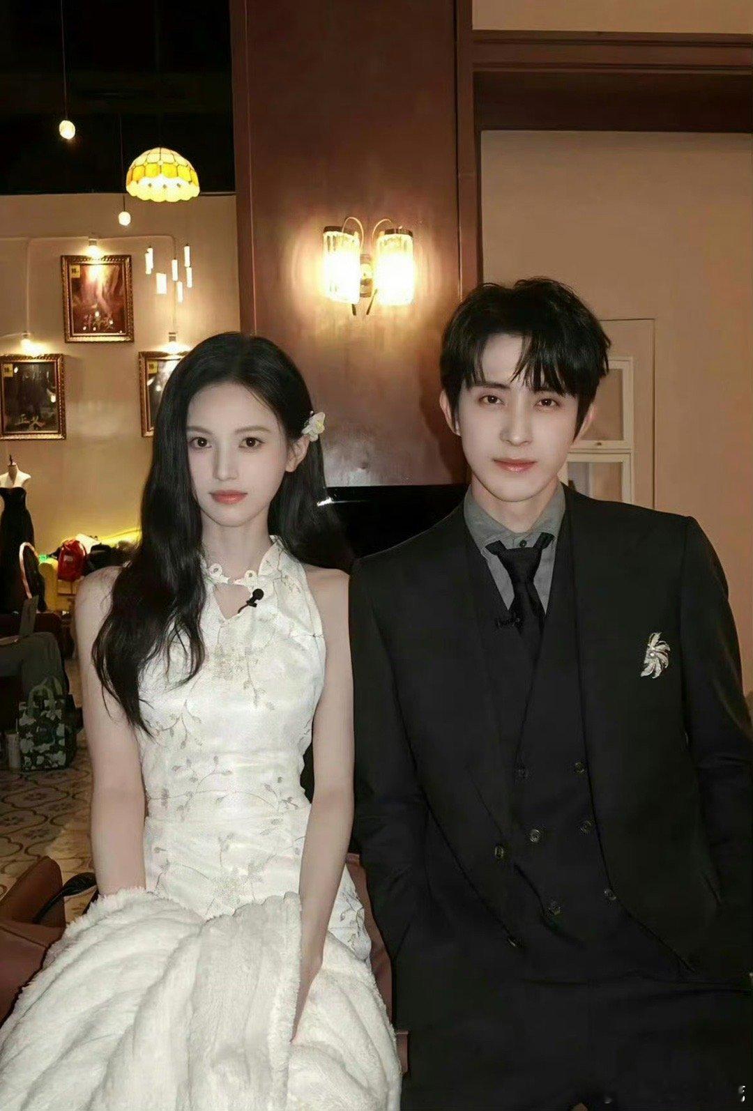 《不二之臣》除了敖瑞鹏和沈羽洁，配角码了一堆大高个儿貌美小花，🥰剧组平均身高男