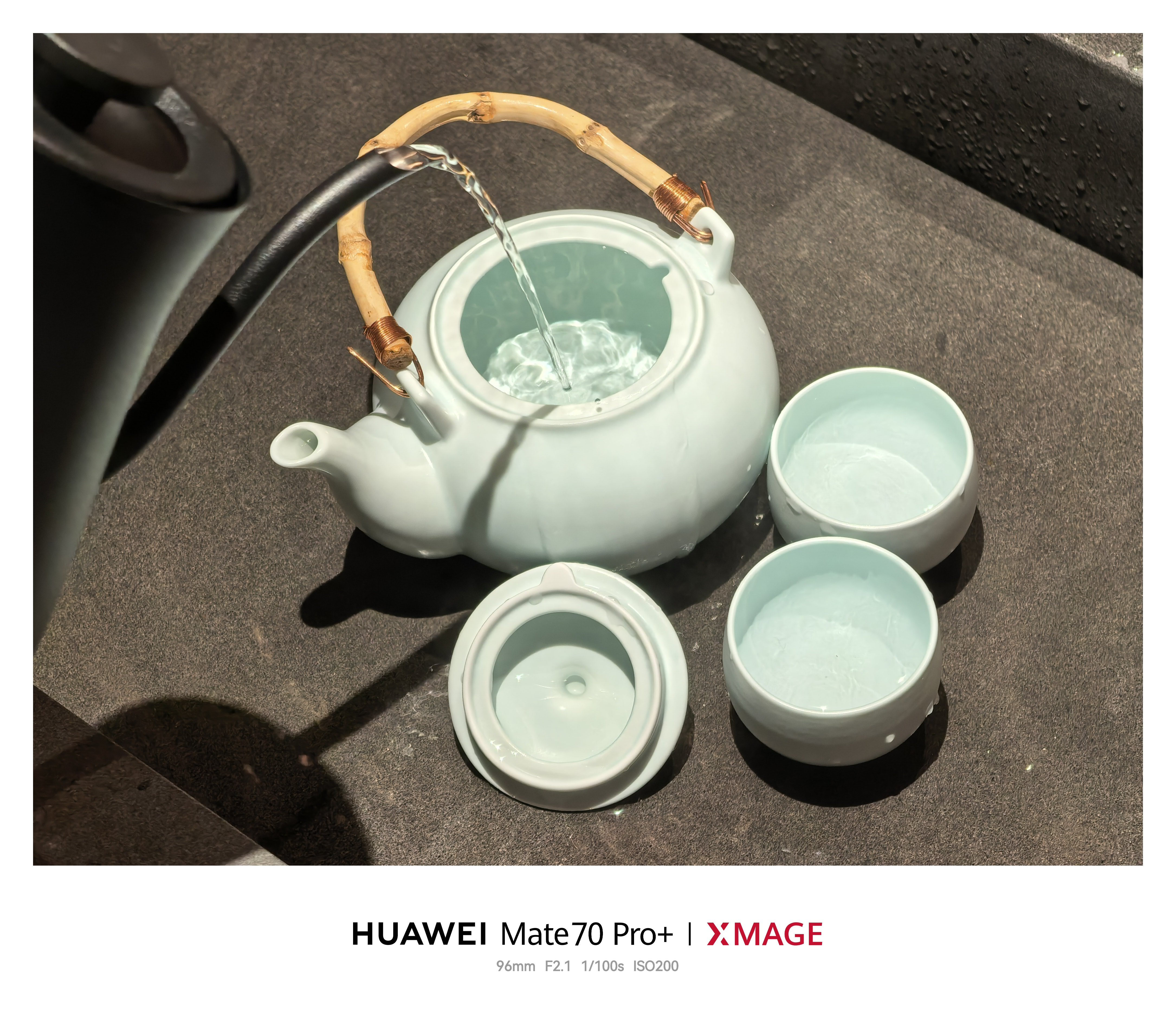 我有个习惯，不管多贵的酒店茶水壶用之前，肯定要拿开水烫一烫。