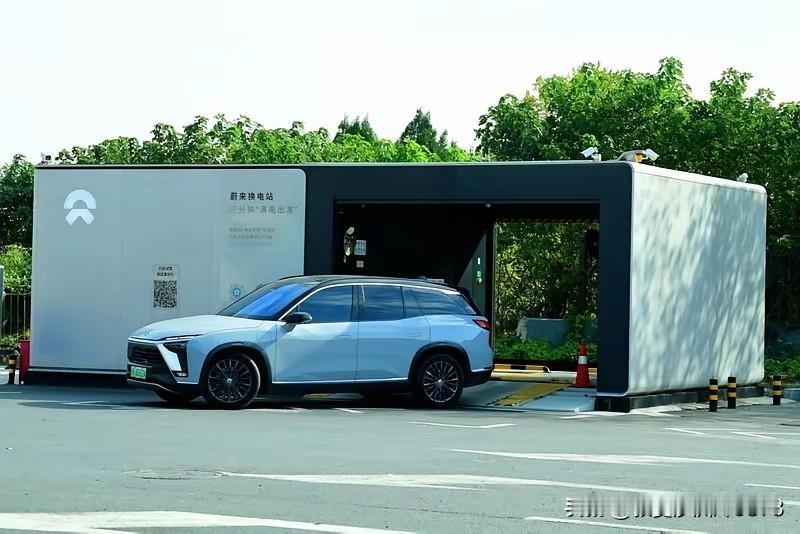 比亚迪的闪充技术刚亮相，没想到反应最强烈的竟是他！最近，比亚迪的闪充技术一经推
