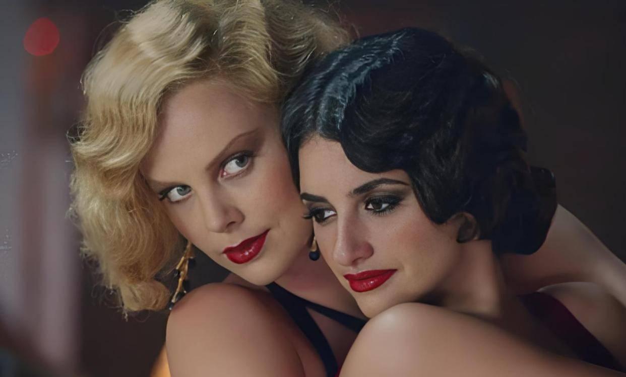 这是《巴黎烟云》中的查理兹·塞隆和佩内洛普·克鲁兹，多少有一点美不胜收的感觉。该