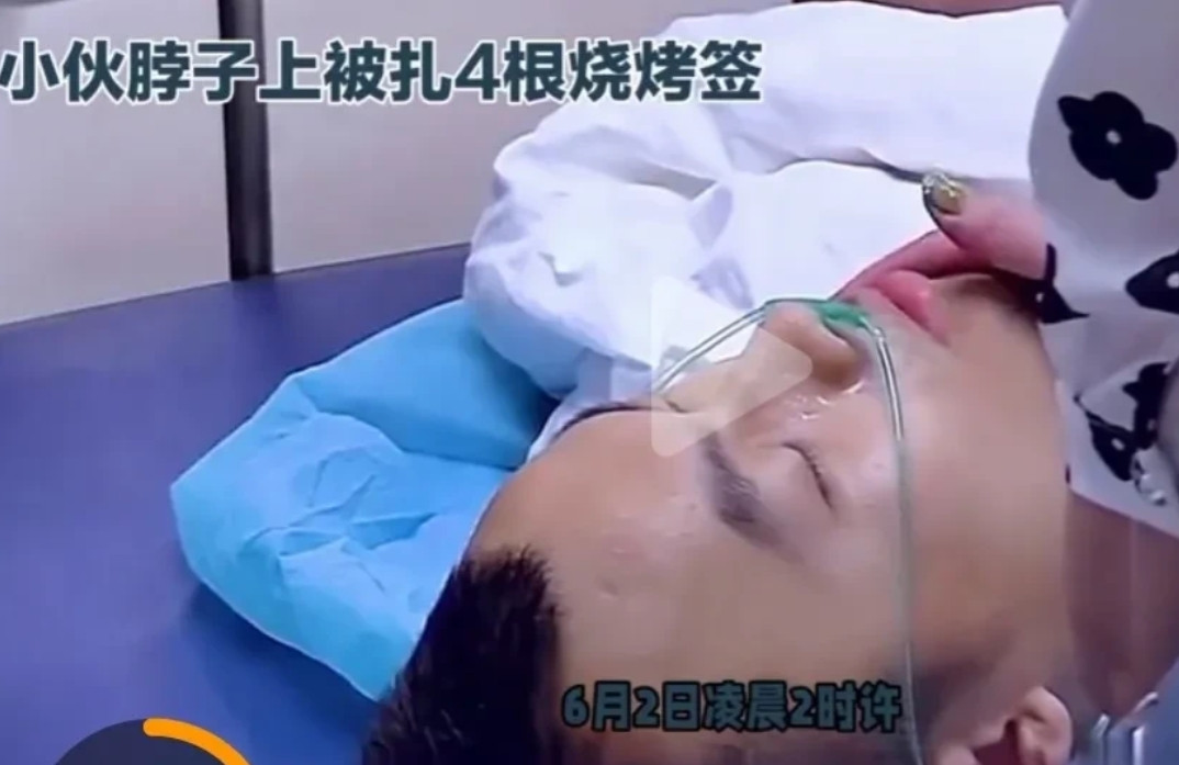 都是打工人，为何下得了如此狠手！据极目新闻报道，6月2日凌晨2时许，一网友发