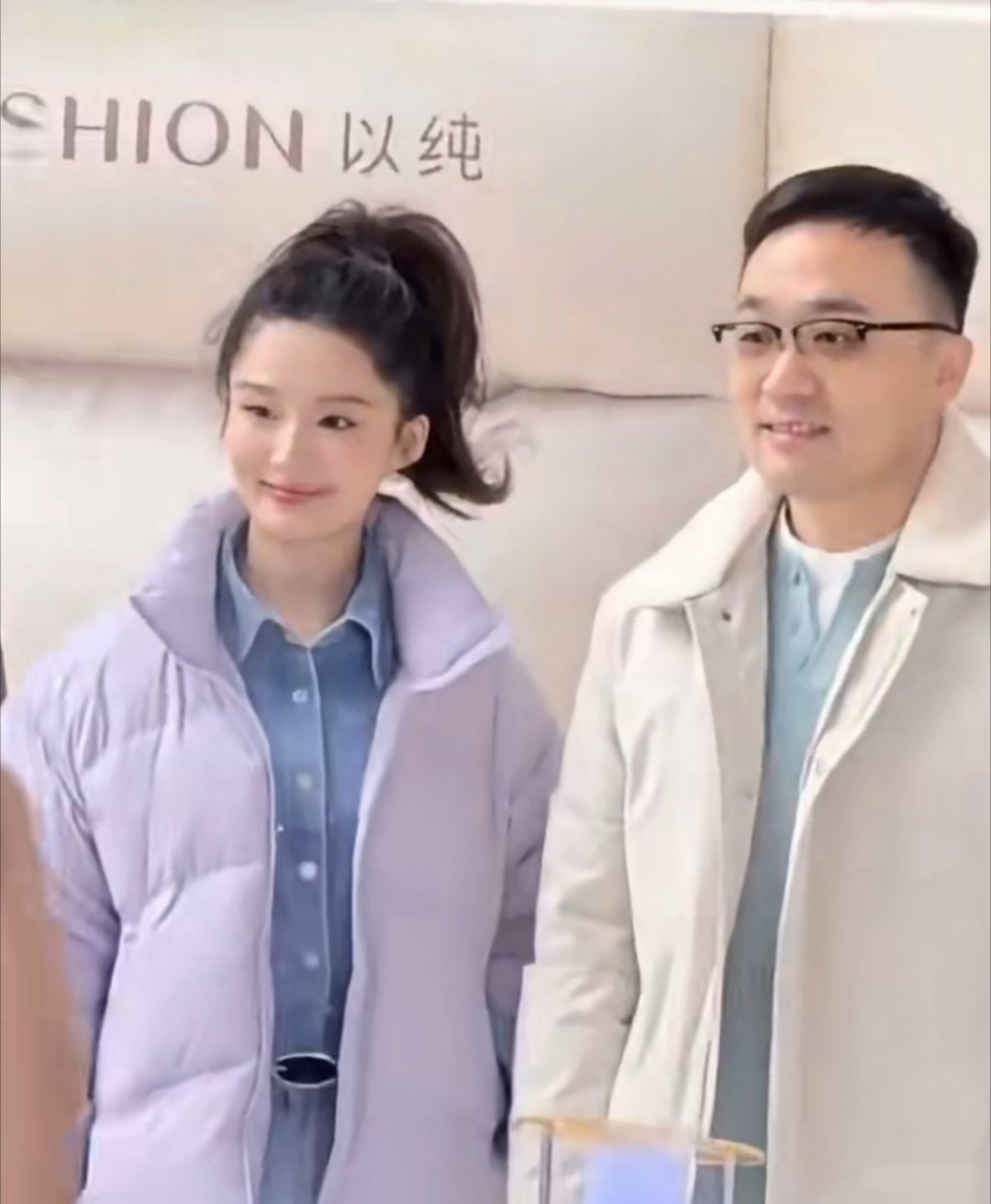 天呢，李沁这根本就不需要美颜滤镜啊，美的宏然天成！