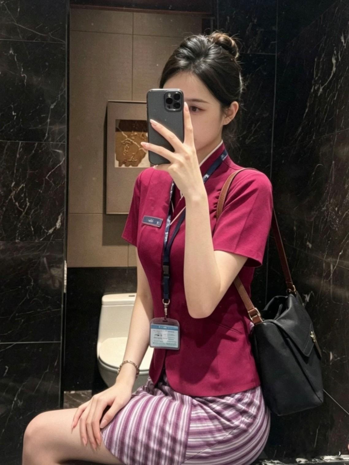 上班为下班，下班为上班：成年人的世界，全是藏在碎银里的心酸与坚强！不知道从