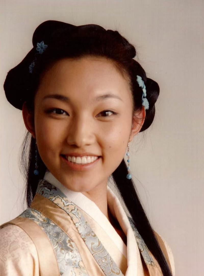 那尔那茜，给所有的演员上了一课，你可以没有代表作，也可以不没有演技，但是绝对