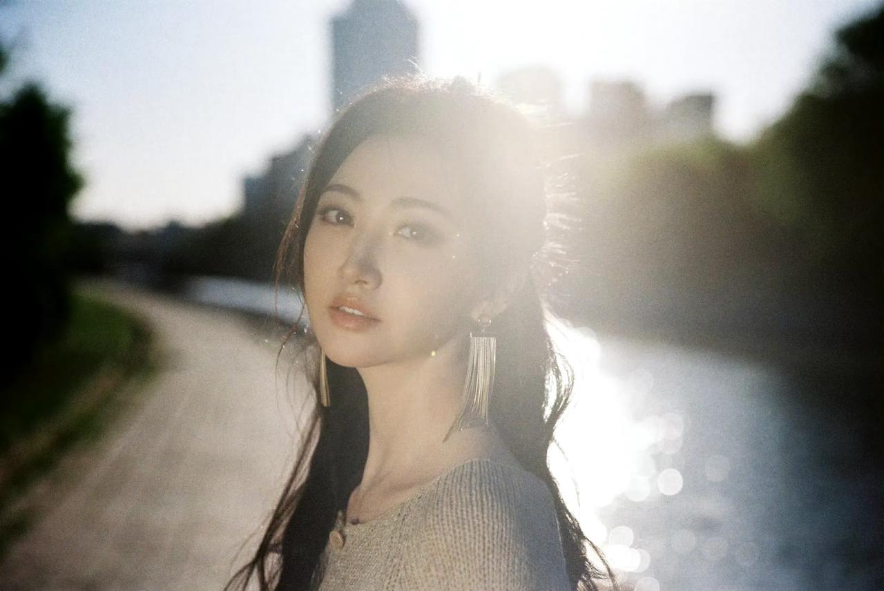 哇！不一样的美甜[比心]景甜娱乐