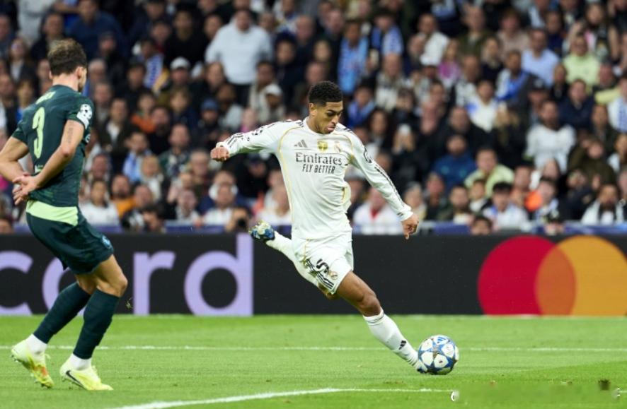 在接受采访时，前曼联后卫韦斯·布朗表示，曼联应该再次尝试引进贝林厄姆。韦斯·布朗