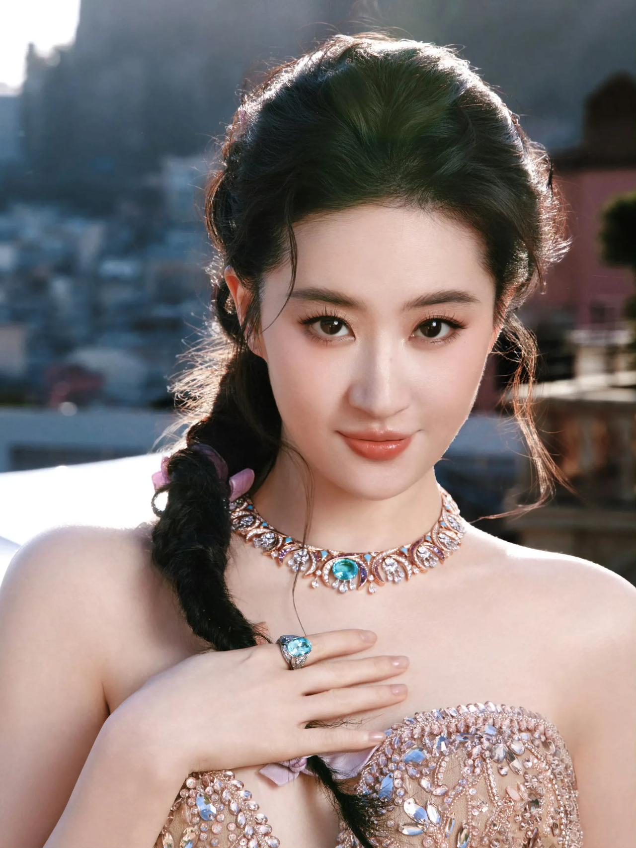 刘亦菲美图分享明星刘亦菲刘亦菲刘亦菲​​​​刘亦菲演技蜕变刘亦菲身材