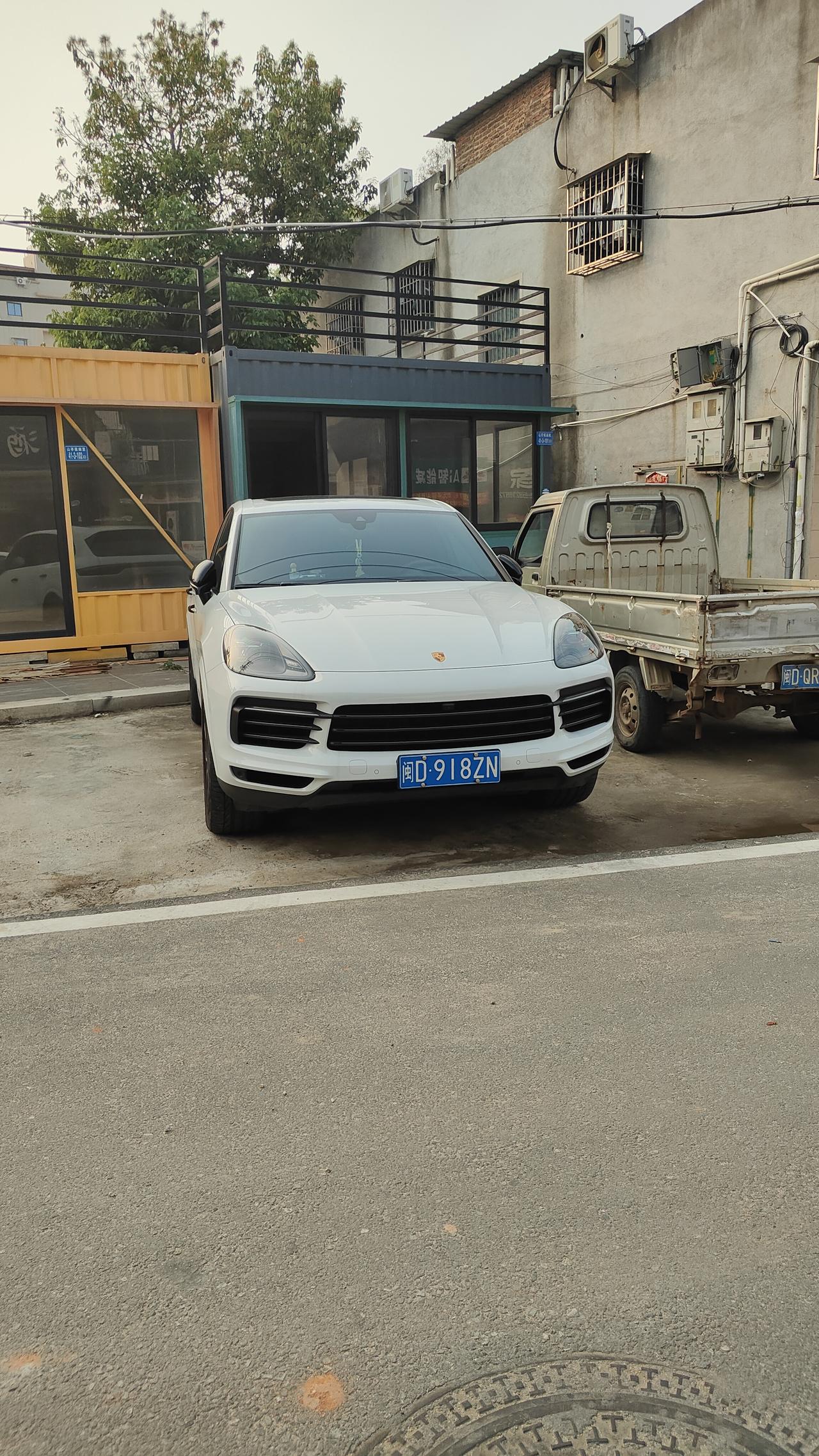 这车什么时候降价到10多万我就会去买一台来开开