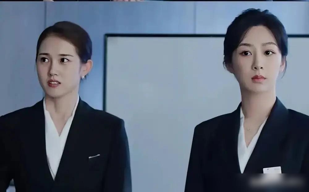 杨紫和郭宇欣的同框旧照又被翻出来吵了。两人是在《承欢记》里搭的戏。郭宇欣演