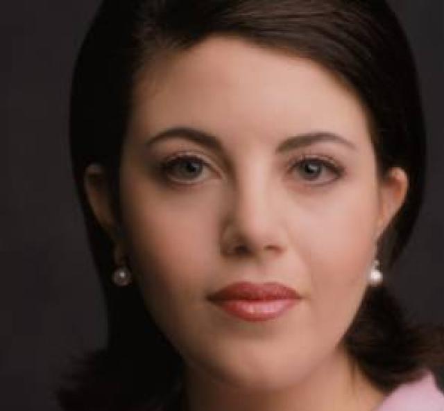 为什么希拉里同意出席听证会后，只需一招，就让共和党人犹豫不决了？希拉里的要求很简