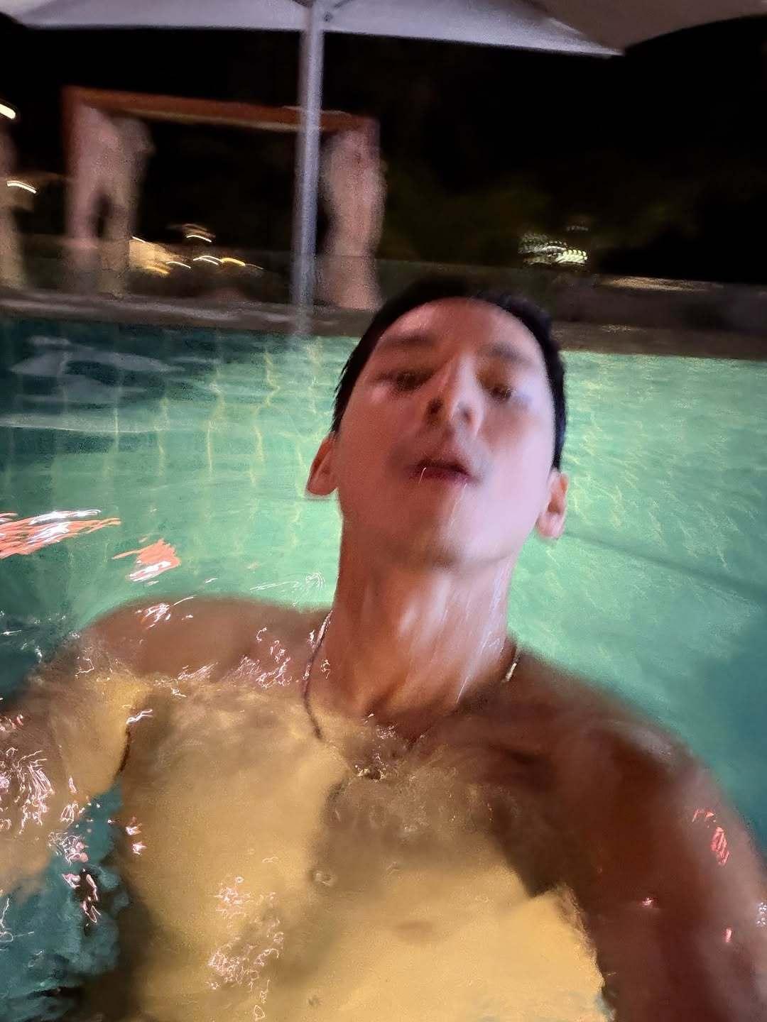 宏啊～🏊