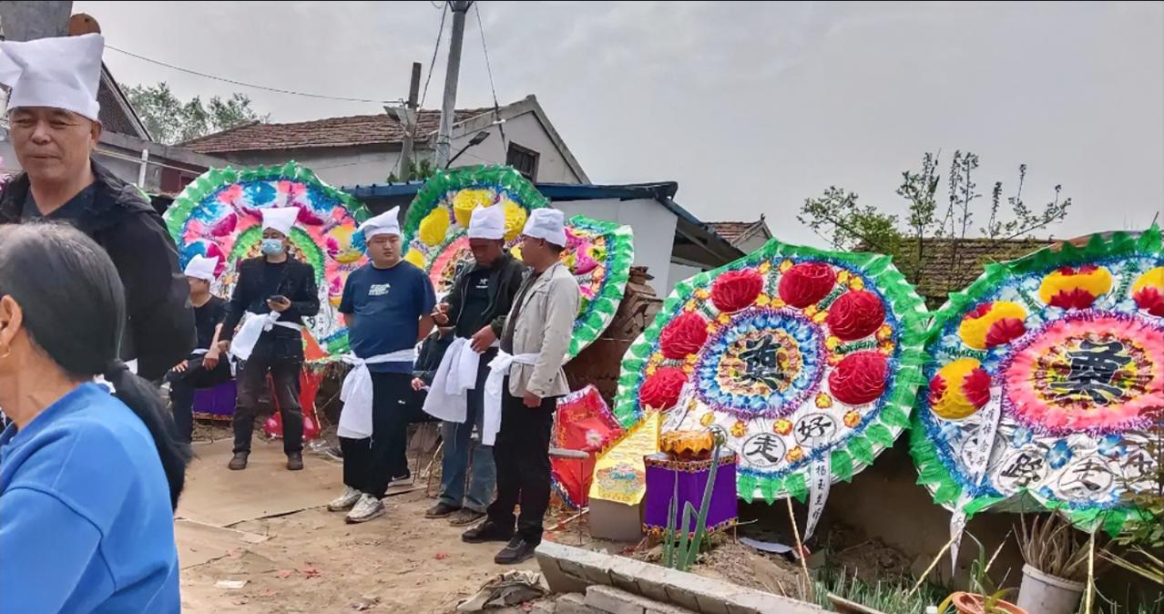 新的殡葬制度将于2026年3月30号执行，大概意思就是：一切从简，城