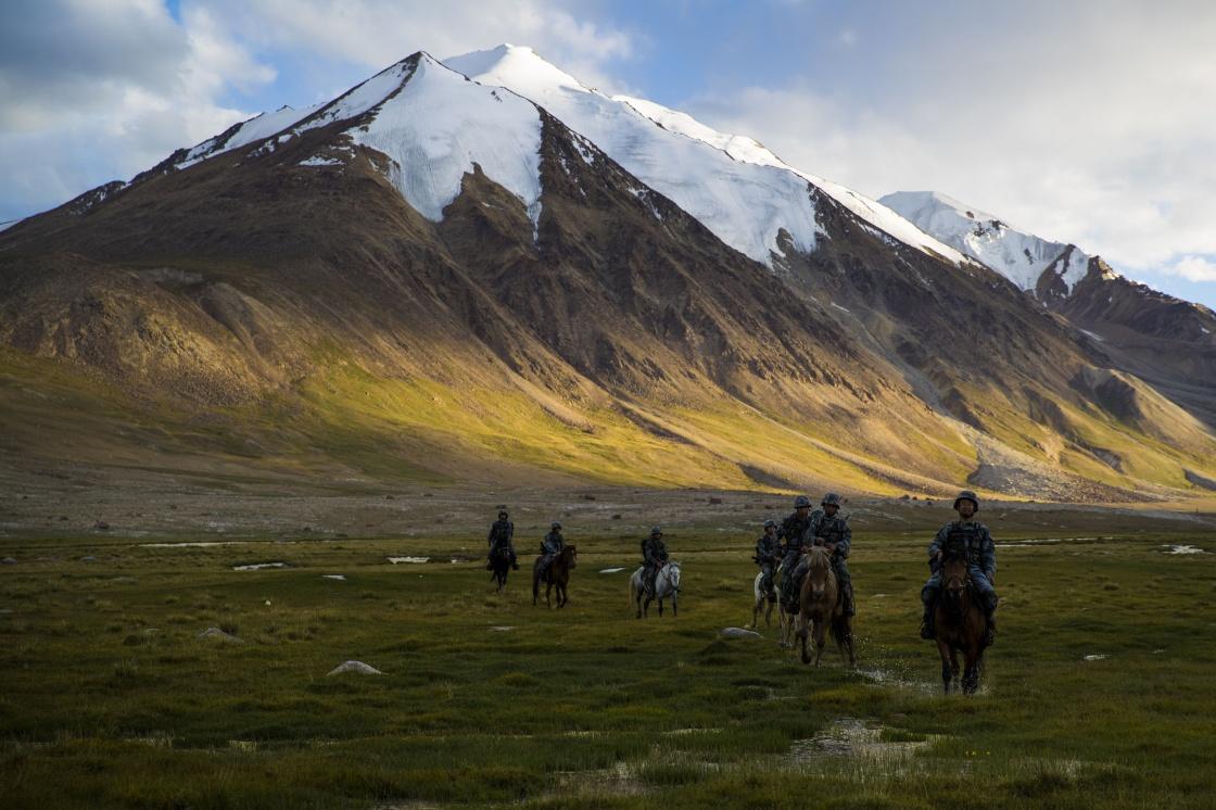 中国在瓦罕走廊出手！9座哨所直插边境，给塔利班敲警钟3月13日最新消