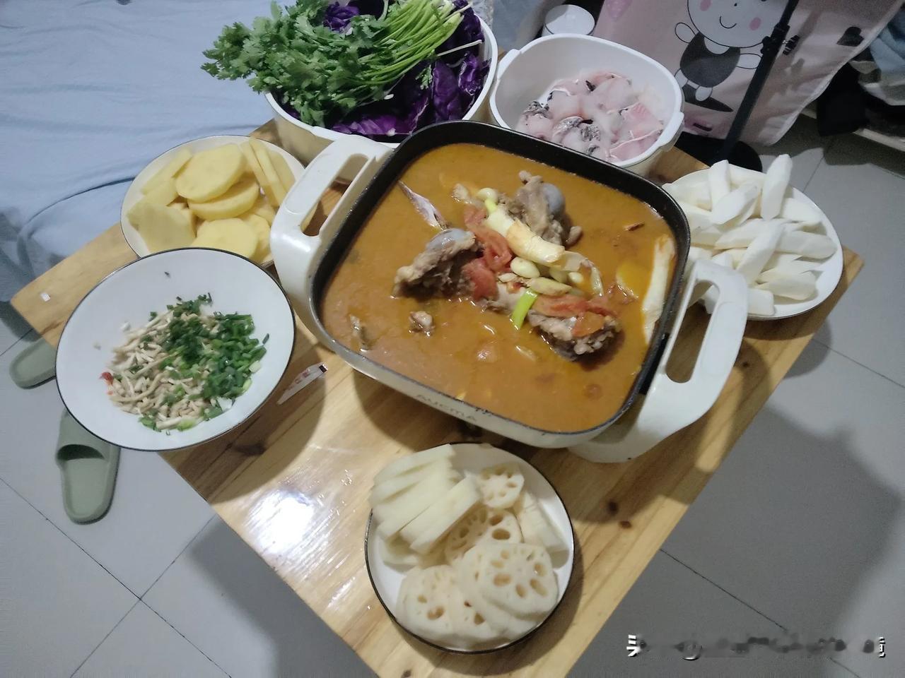 没有超市人大鱼大肉，只有农村人的家常便饭，而且比较新鲜，味道杠杠滴，食材新鲜健康