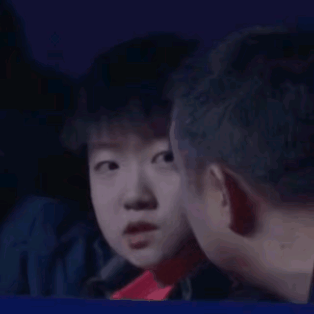 孙颖莎三局赢球气呼呼！莎莎有点闹情绪！小屁孩跟我打速度，看我快不死你！莎莎这场球