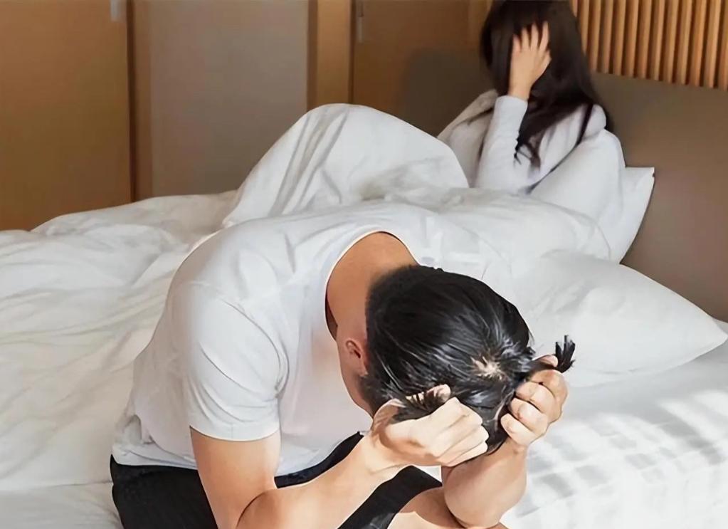 “太狗血！”陕西，一女子去旅游，期间认识一男子，两人聊的兴起，便去酒店开房发生了