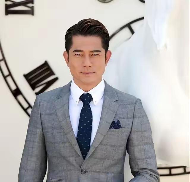 刘德华:我一个女儿黎明:我一个女儿张学友:轻蔑一笑…刘德华:你几个黎明: