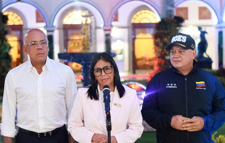 委内瑞拉的代总统确实厉害，不仅推翻了查韦斯时代的规矩，还把马杜罗时代的政策也变了