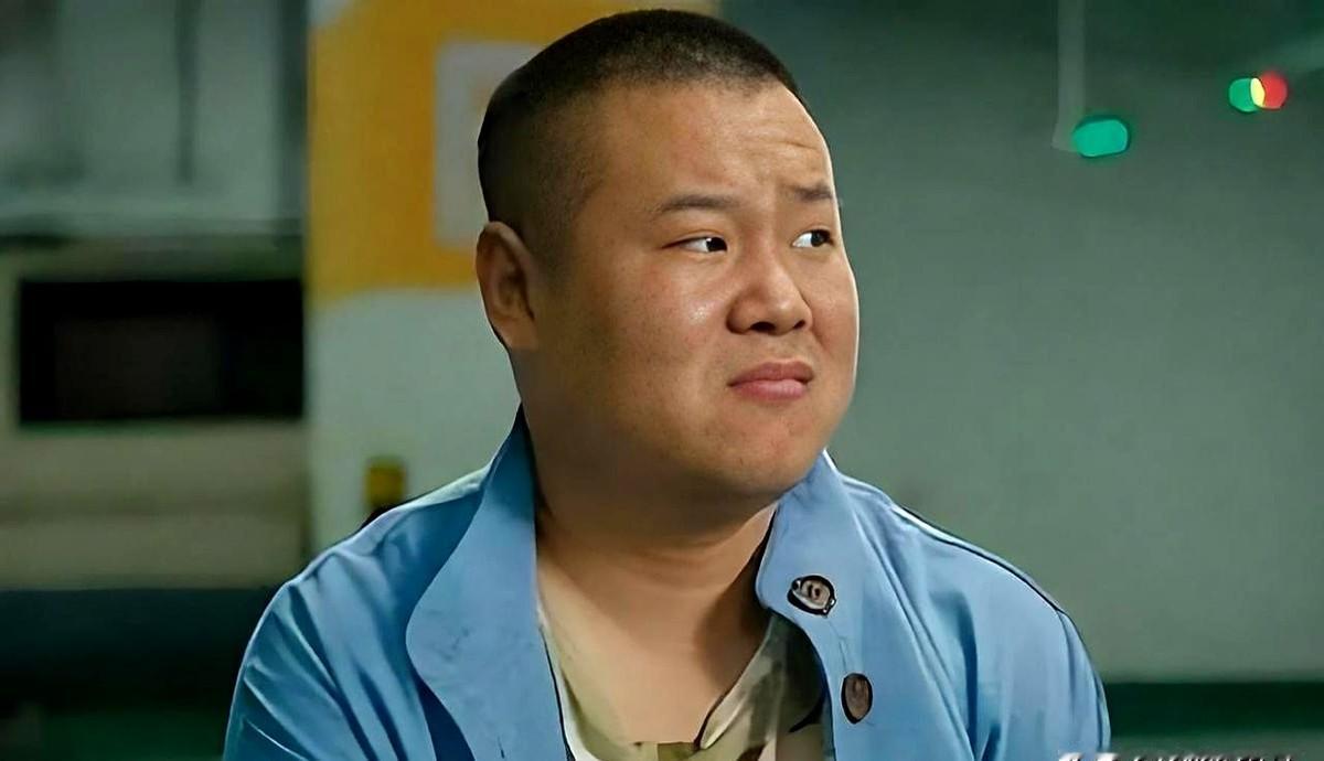 百亿票房不值钱？岳云鹏这话，戳了多少人的肺管子。面对“参演电影票房过百亿”的