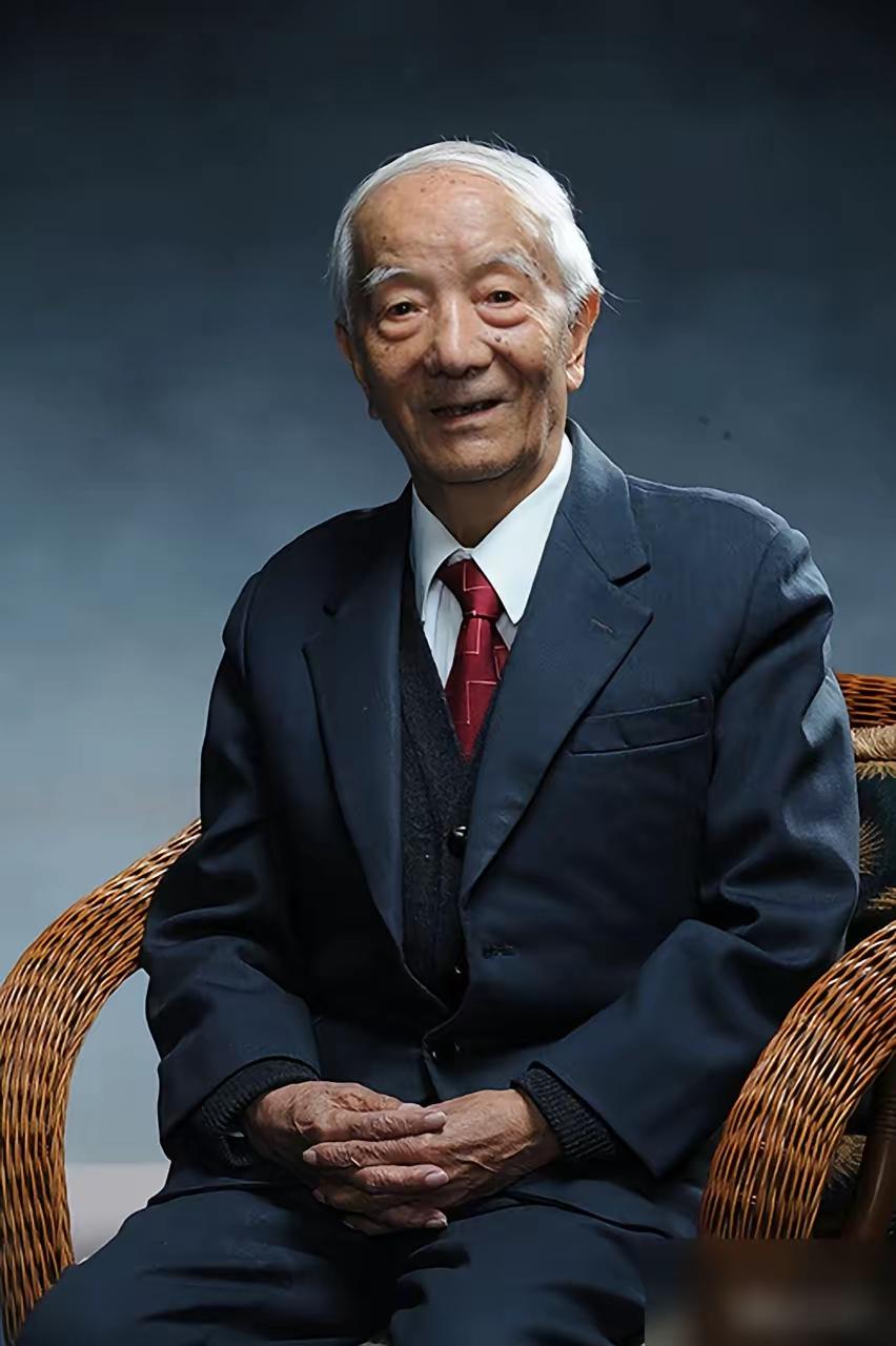 王希季老先生走的那天，很多人刷到新闻划过去了。他活了105岁，西南联大出来，