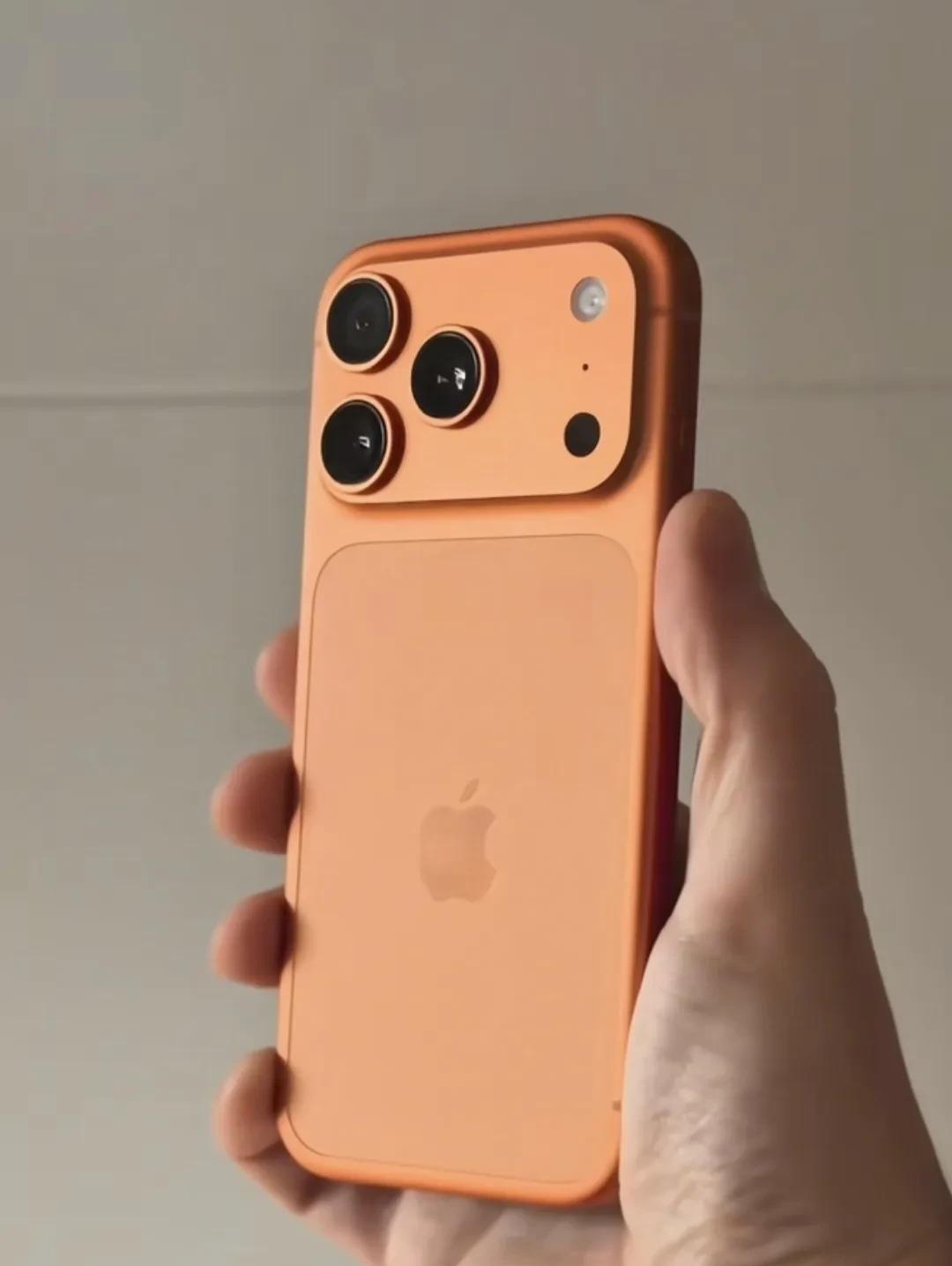 说出来你可能无法接受，智能手机疯狂发展10多年，我从来没摸过iPhone，更
