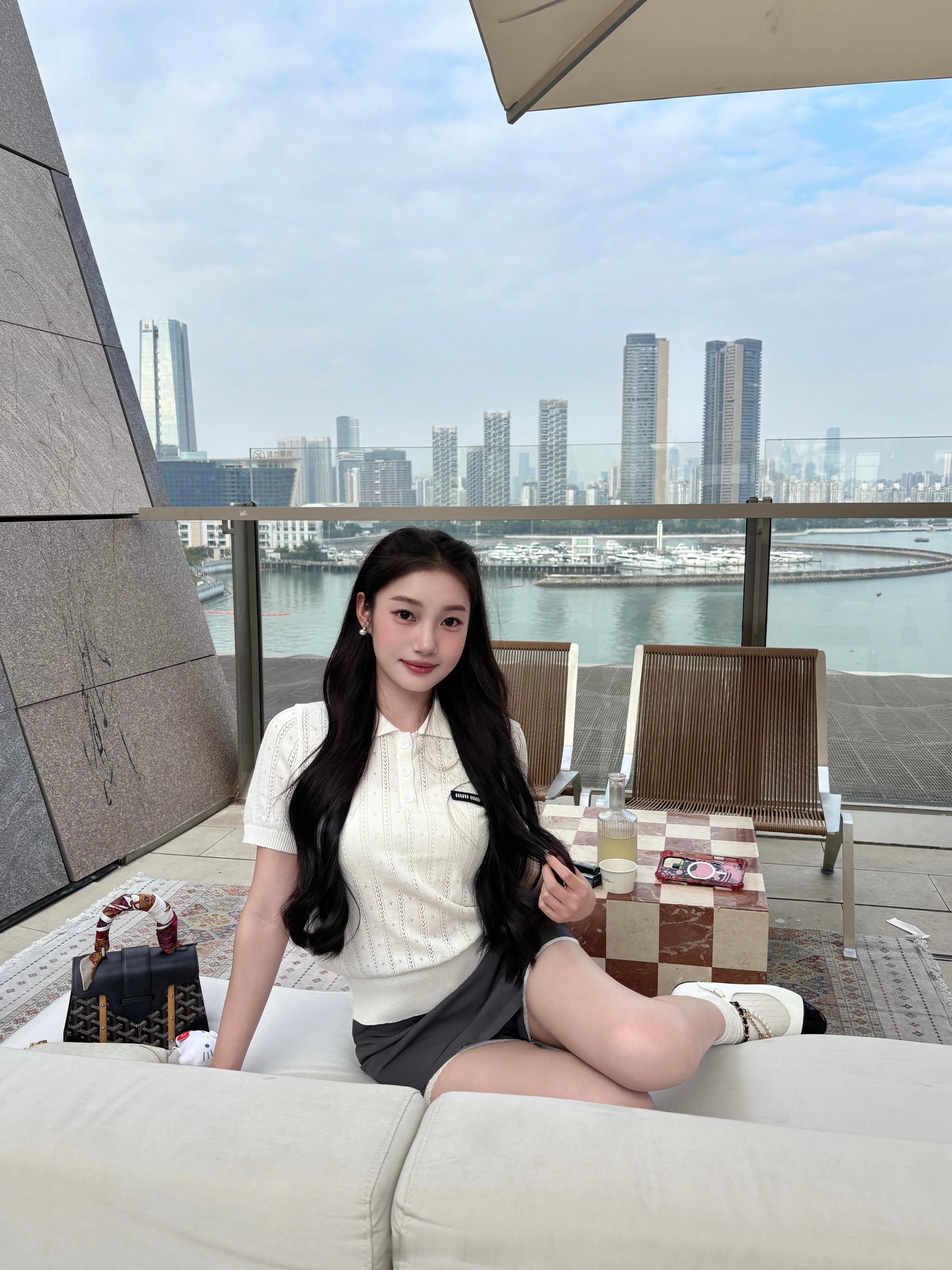 又是海边🏝️☁️​​​