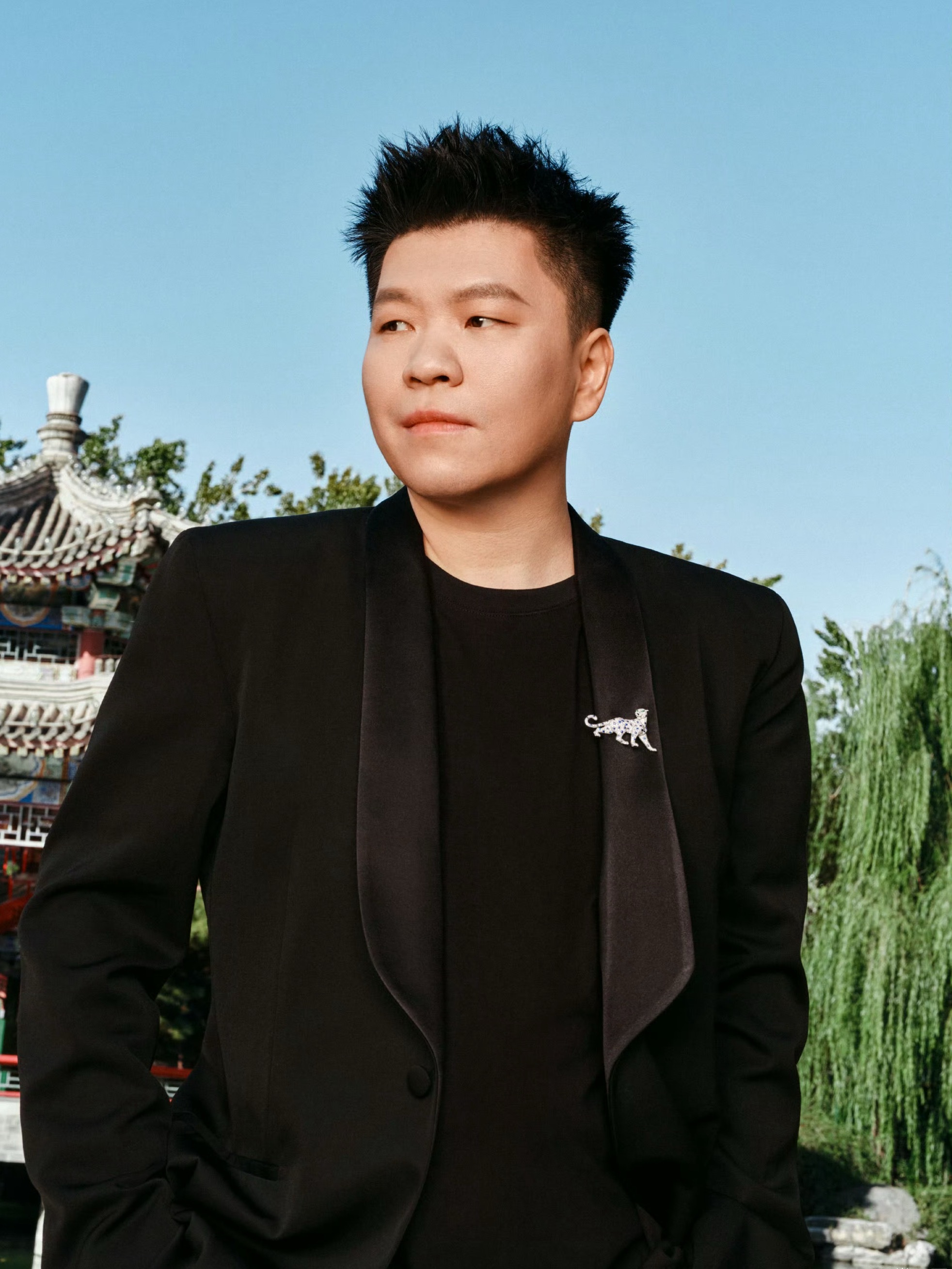 今年“湾区升明月”晚会怎么都是老歌啊？走的怀旧风吗？[？？？]音乐总监是常石磊！
