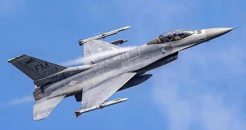 解放军这次要动真格？还有不到48小时，美F-16V就要抵达台湾了，中方这次划下红