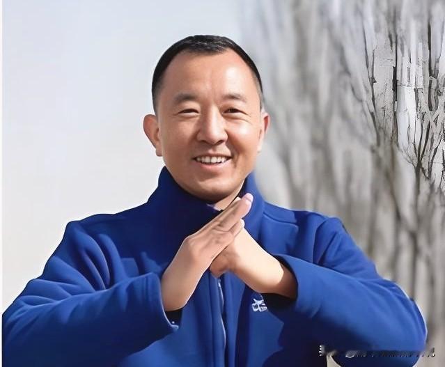 太圈粉！陈行甲官宣零薪守公益，这份纯粹太难得万万没想到！陈行甲竟主动官